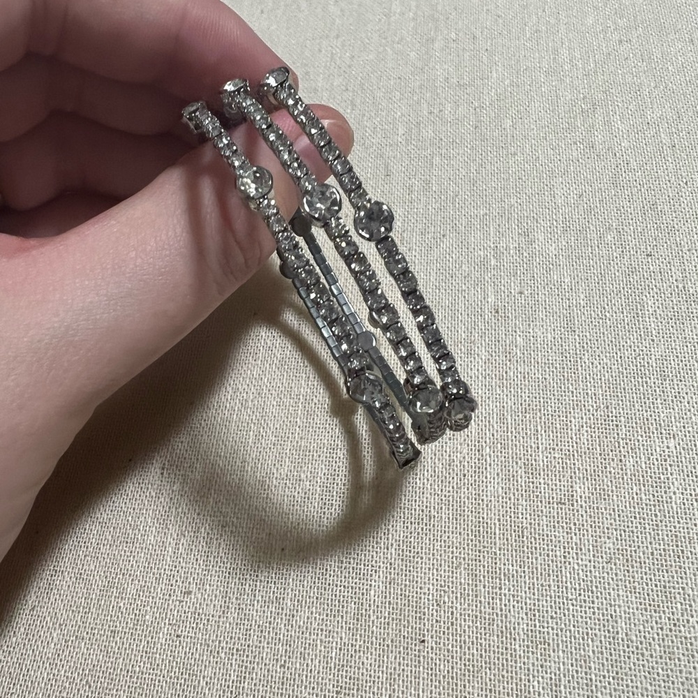 Silver Rhinestone Bracelet - Picture 4 of 5